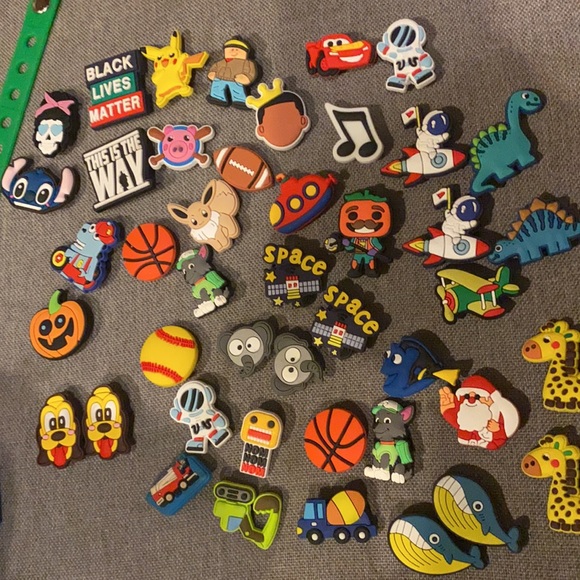 44 Croc Jibbitz Mandalorian BLM Pokemon Disney Roblox Assortment Shoe Charms PVC - Picture 1 of 12